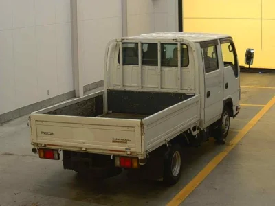 Mazda TITAN