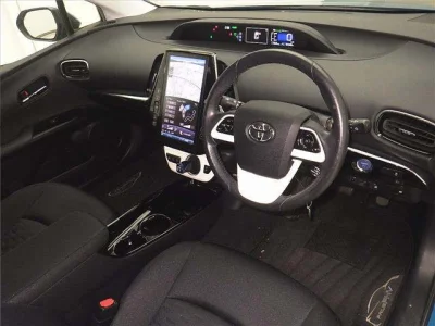 Toyota Prius PHV
