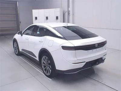 Toyota CROWN CROSSOVER
