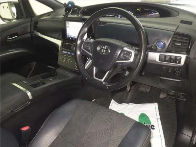 Toyota Estima Hybrid