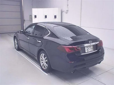 Nissan Fuga