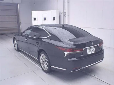 Lexus LS500h