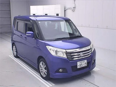 Mitsubishi Delica D:2