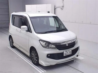 Suzuki Solio