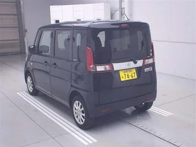 Suzuki Spacia
