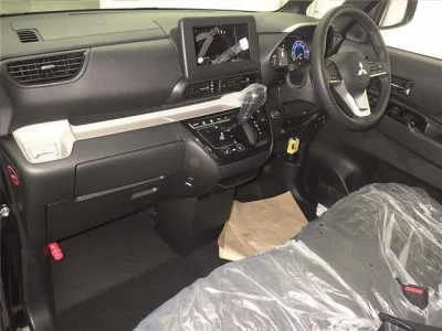 Mitsubishi Delica Mini