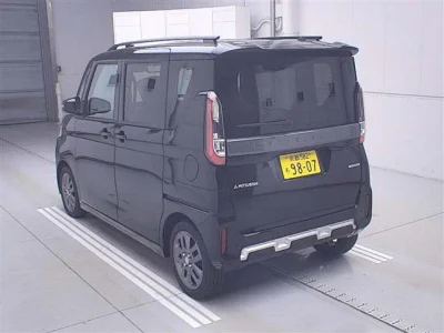 Mitsubishi Delica Mini