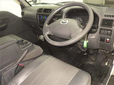 Mazda Bongo Van