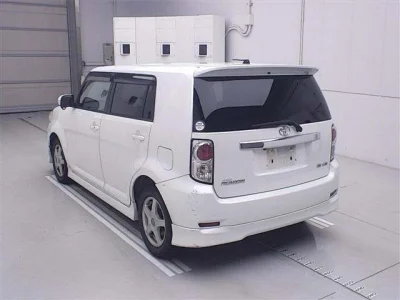 Toyota COROLLA RUMION