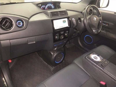 Toyota bB
