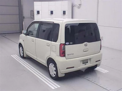 Nissan Otti