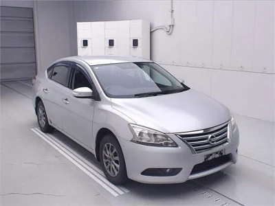 Nissan SYLPHY