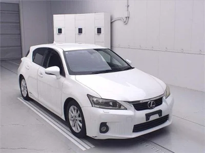 Lexus CT200h