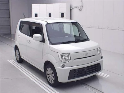 Suzuki MRWAGON
