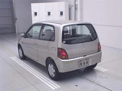Mitsubishi Minica