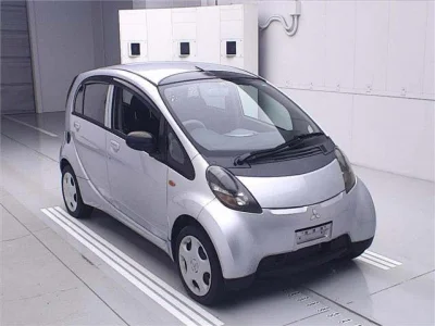Mitsubishi I