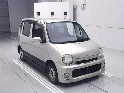 Daihatsu Move Latte