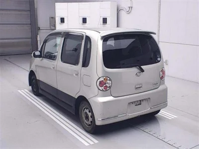 Daihatsu Move Latte