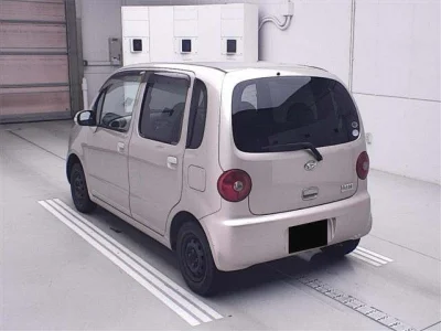 Daihatsu Move Latte