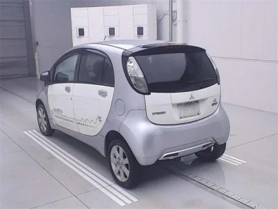 Mitsubishi i-MiEV