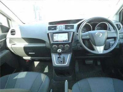 Nissan Lafesta