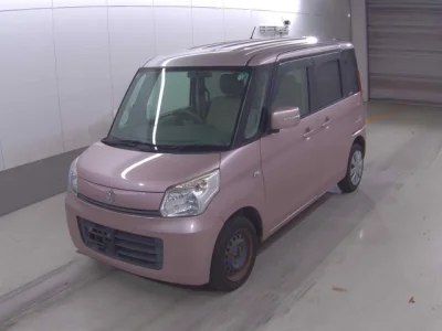 Suzuki Spacia