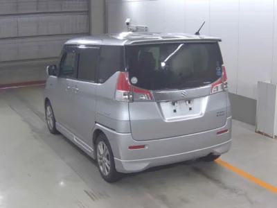 Suzuki Solio