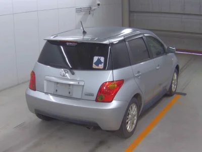 Toyota Ist