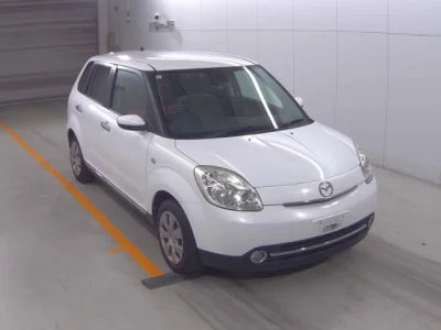 Mazda Verisa