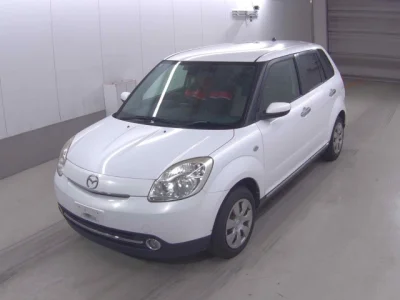 Mazda Verisa