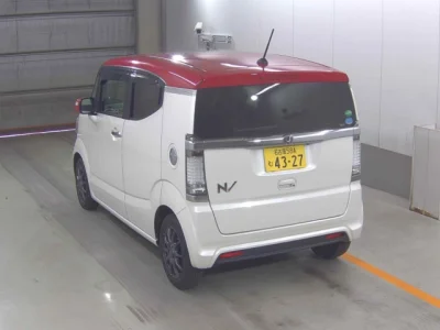 Honda N-Box Slash