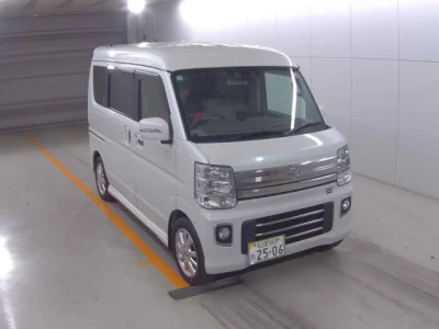 Nissan NV100 Clipper Rio