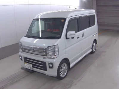 Nissan NV100 Clipper Rio