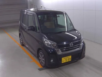 Nissan Dayz Roox