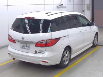 Nissan Lafesta