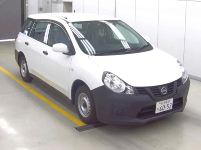 Nissan AD