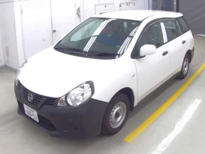 Nissan AD