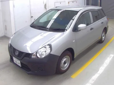 Nissan AD