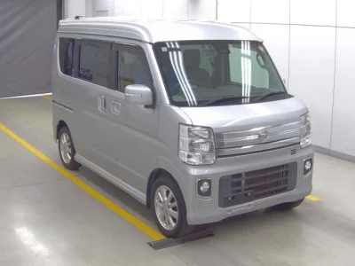 Nissan NV100 Clipper Rio