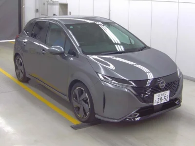 Nissan Aura