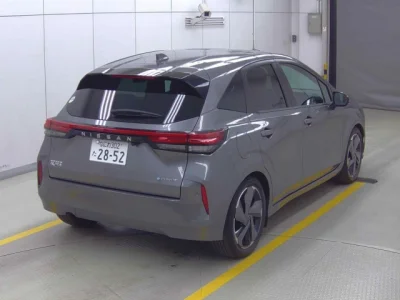 Nissan Aura