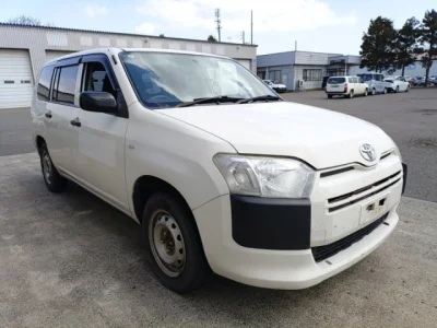 Toyota SUCCEED