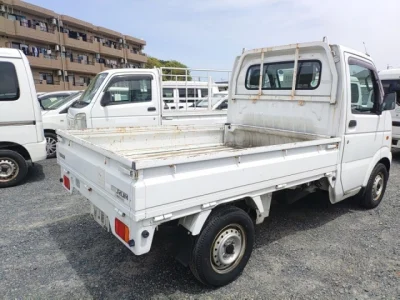 Mazda Scrum Truck