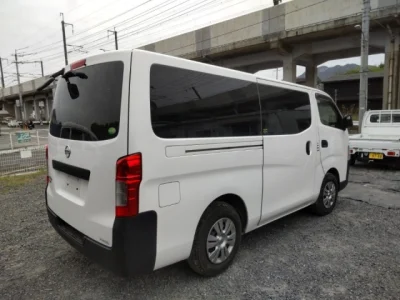 Nissan Caravan