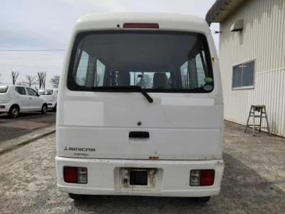 Mitsubishi Minicab Van