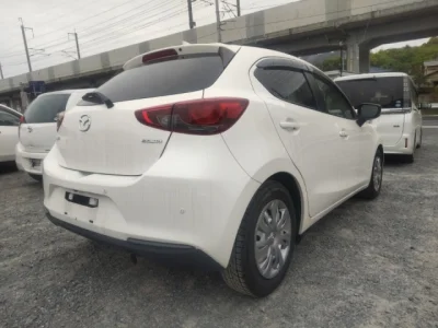 Mazda Mazda2