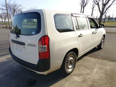 Toyota Succeed