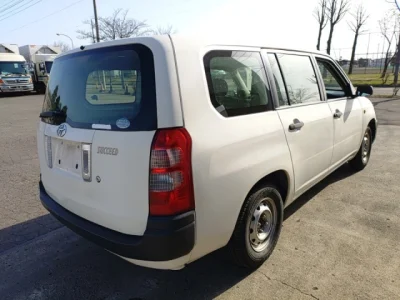Toyota Succeed