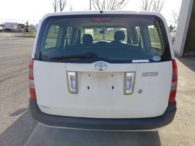 Toyota Succeed