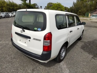 Toyota Succeed